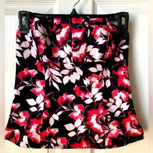 Corset style strapless top